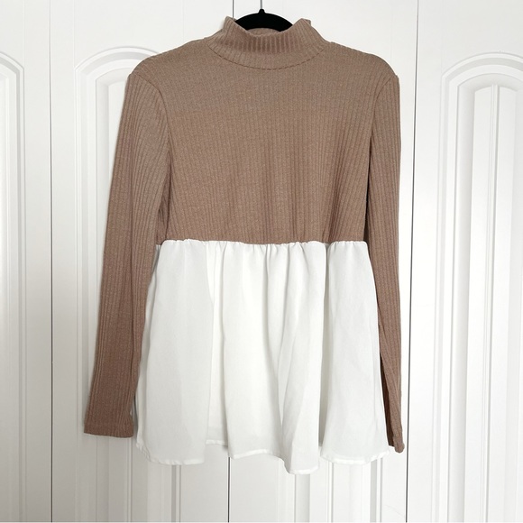 🌟Host Pick🌟Shein Maternity Top - Picture 1 of 6